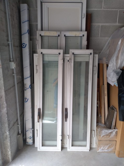 FINESTRE DOPPIE IN ALLUMINIO BIANCO CON TELAIO  