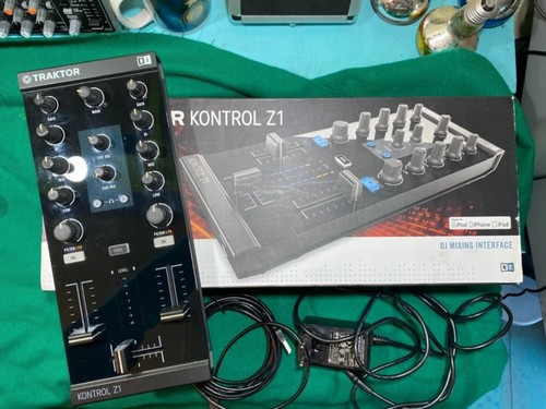 Native Instrument - Traktor Kontrol Z1 e X1