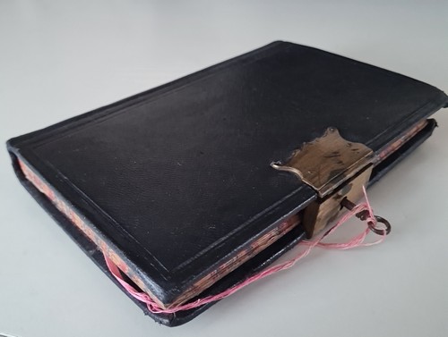 Antica LEDGER  Vittoriana (libro mastro ) con chia