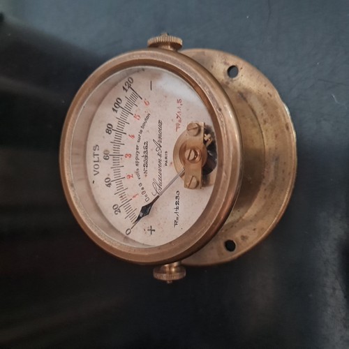 Antico  voltmetro   Chauvin et Arnoux de Paris  da